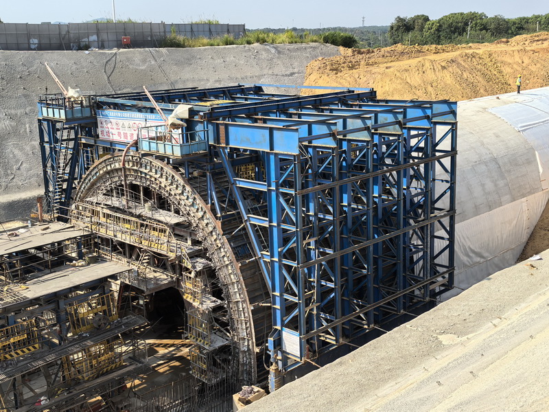 歙縣新安江流域 臺(tái)車項(xiàng)目.jpg